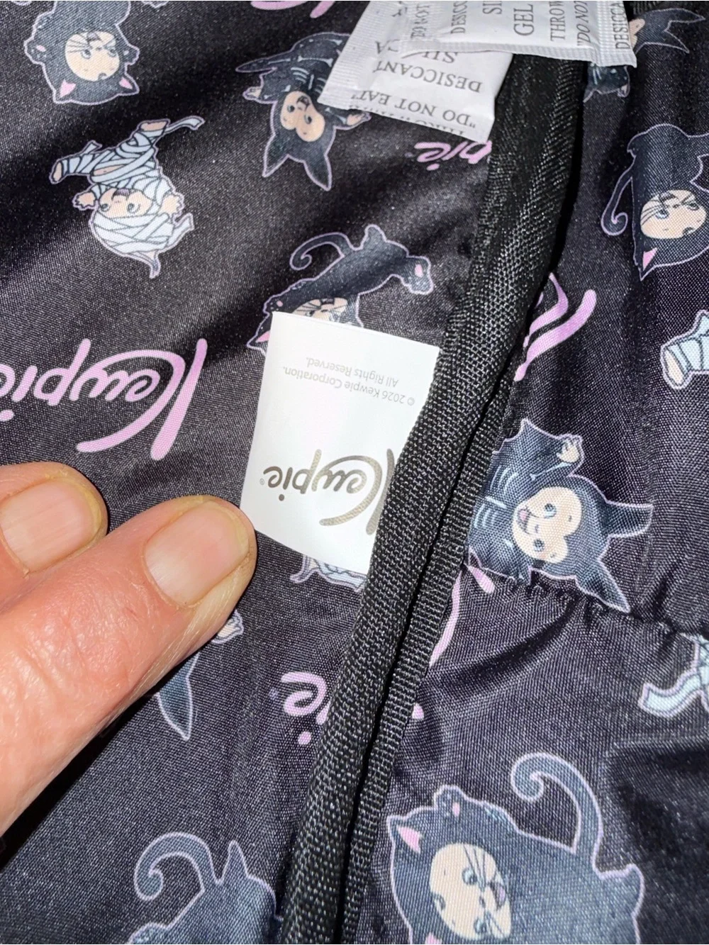 707 Street Exclusive Kewpie Bat/Friends mini backpack-Highly colkectible 309/600